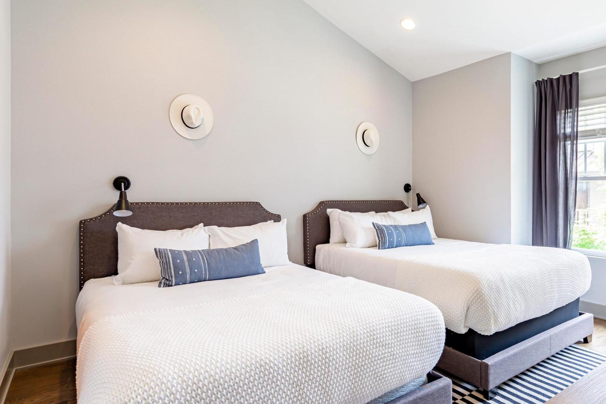 Waverly By Avantstay Nashville-inspired Townhome W Luxury Kitchen Pool Table Holiday home Nashville